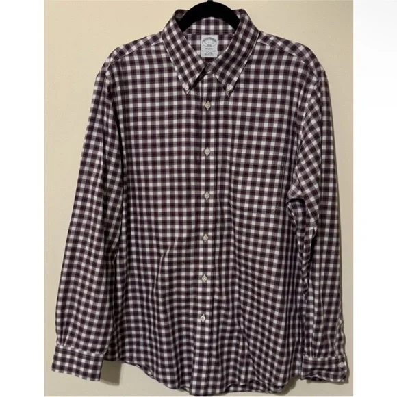 Brooks Brothers Button Down Shirt ~ Mens Large~ Regent Fit~Non-Iron~ 100% Cotton - Picture 2 of 4